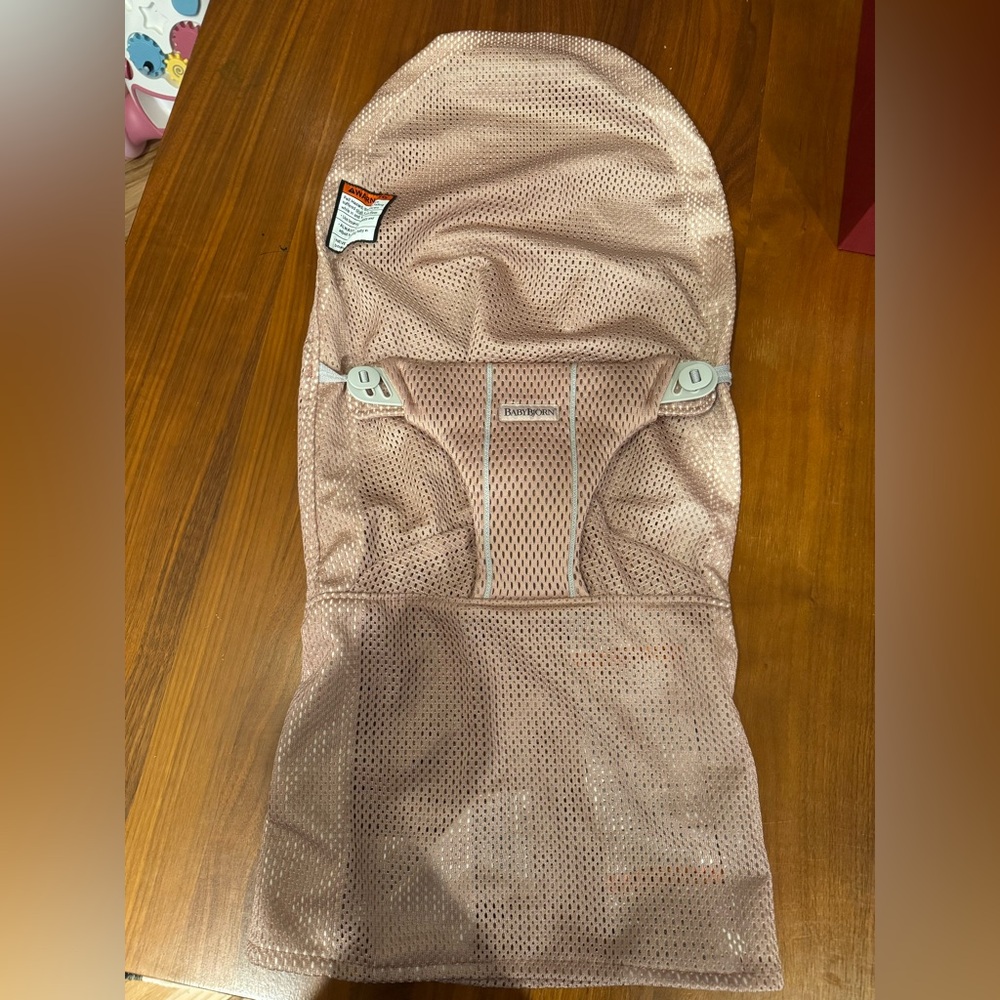 BabyBjörn Mesh Bouncer Cover in Pink